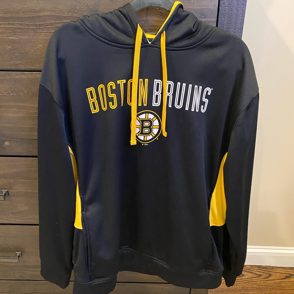 Boston Bruins NHL sweatshirt